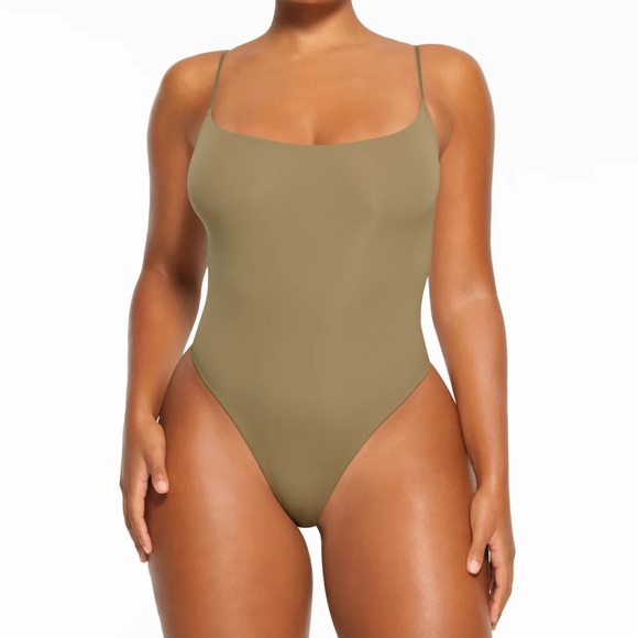 SKIMS Cami BodysuitKhakiSize M
